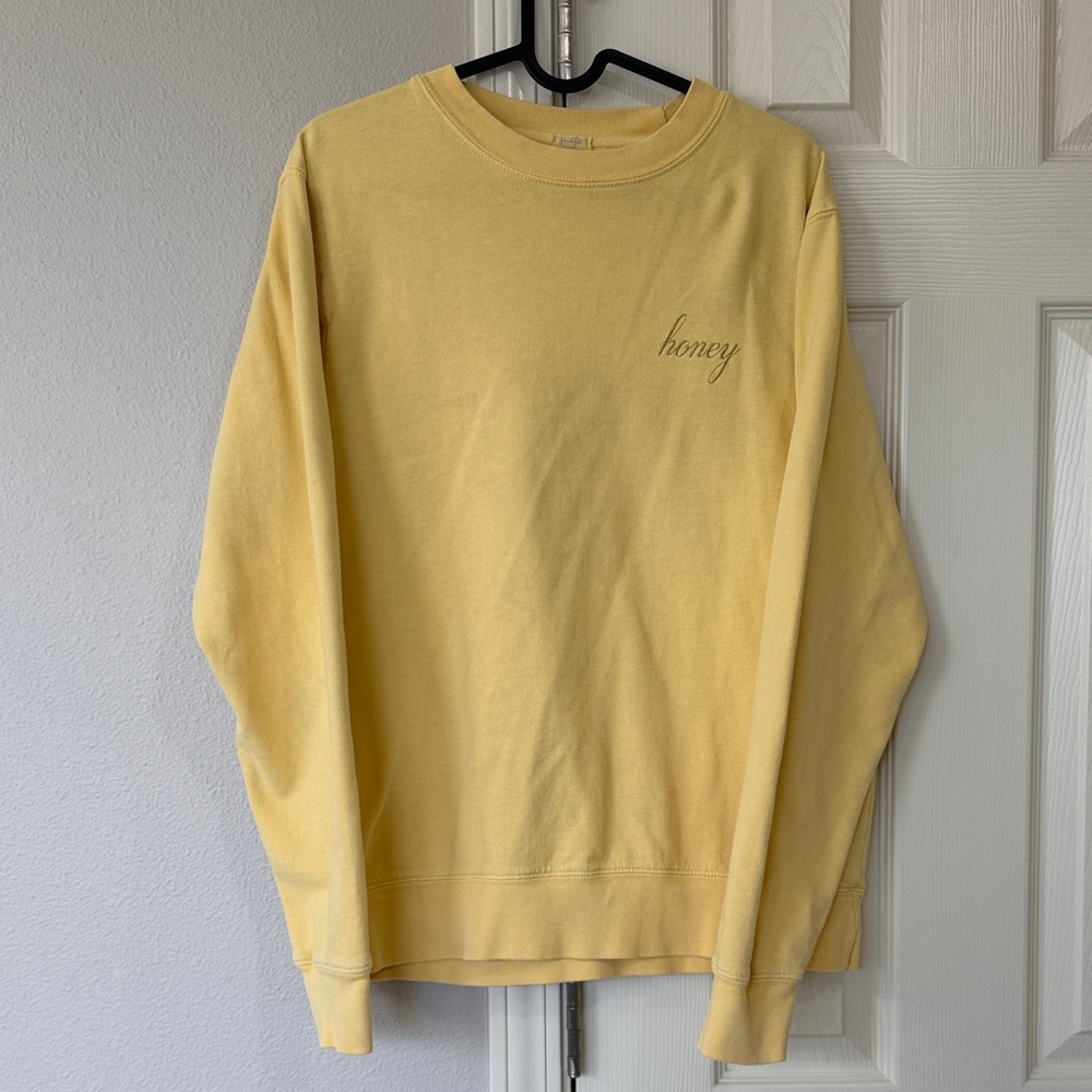 Brandy Melville Honey 🍯 sweatshirt